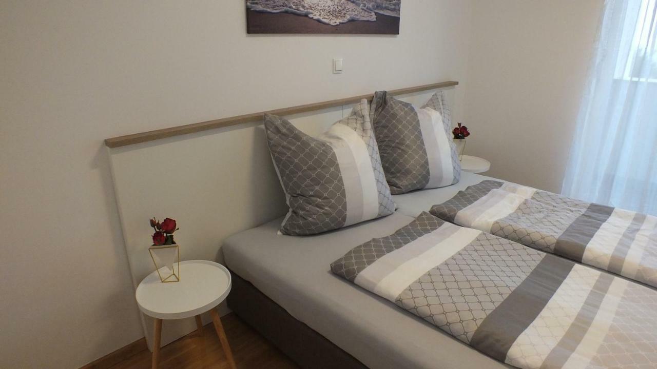 Paulina Appartement Novalja
